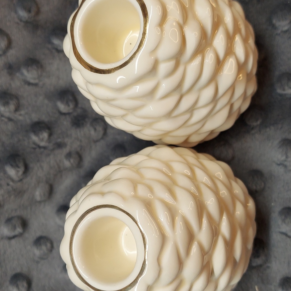 Linens'n Things Pinecone Candle Holders Set Of 2 Cream - - Picture 5 of 9